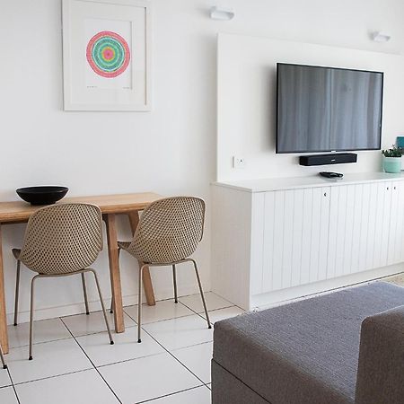 Netanya Noosa Beachfront Resort Extérieur photo