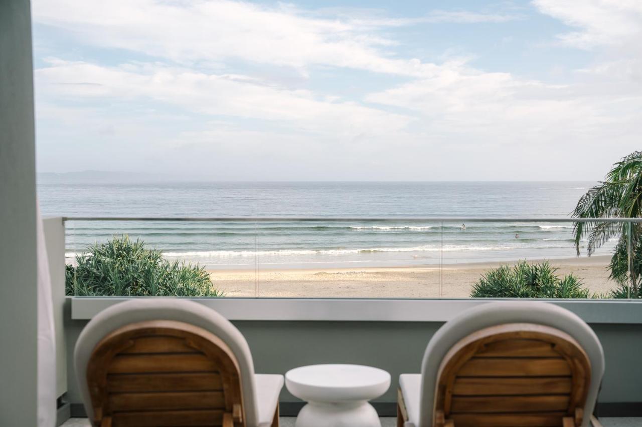 Netanya Noosa Beachfront Resort Extérieur photo